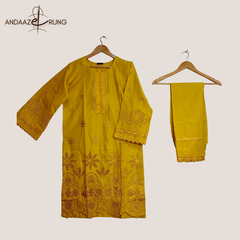 Mustard Chicken kari Embroidered Lawn Suit – 3 Piece | Soft Fabric & Digital Dupatta